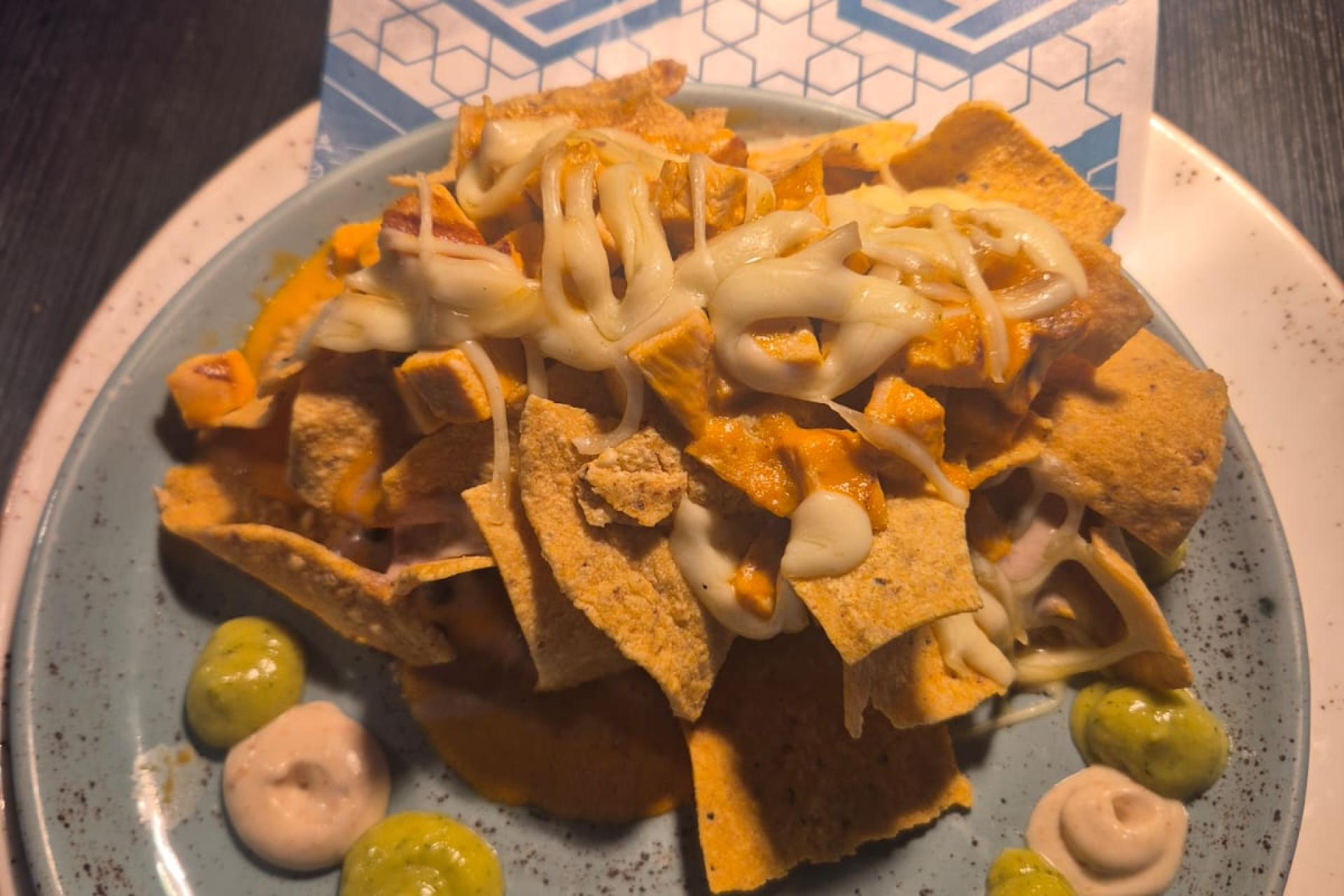 NACHOS AZOTEA